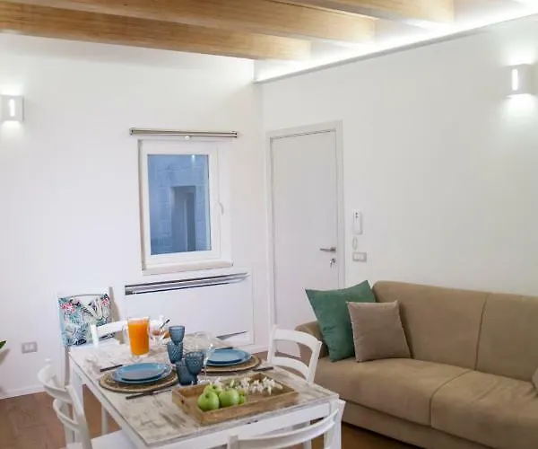 Le Dimore Di Puglia - Palazzo Pinto Ferienhaus Monopoli